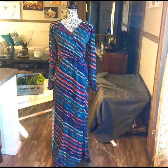 Dresses & Skirts - Elegant Long Sleeve Maxi Dress